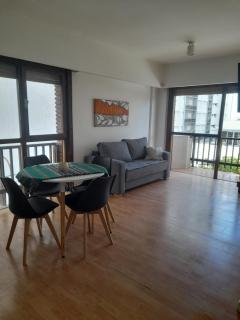 Departamento en playa varese - 0