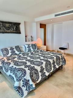Beautiful 2 BR Ocean View Condo in Cartagena - 2
