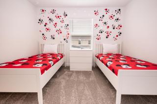 2604 - Luxury 4-BR Villa with Private Pool Retreat - 5