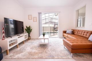 2604 - Luxury 4-BR Villa with Private Pool Retreat - 2