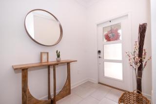 2604 - Luxury 4-BR Villa with Private Pool Retreat - 1