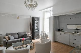 Chic apartment on the Champs-Élysées with AC - Paris - 1