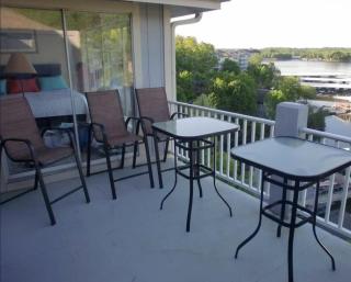 Spacious 3 BR Ozark Penthouse - Four Seasons - 4