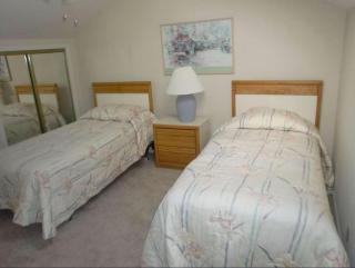 Spacious 3 BR Ozark Penthouse - Four Seasons - 3