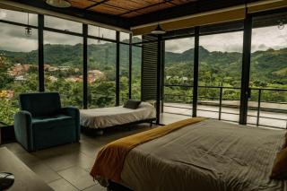 Sasaima Chalet Turei (G13) - 2