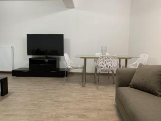 Semi-basement appartment - 8