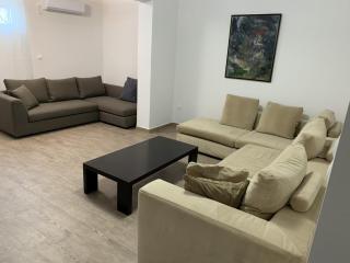 Semi-basement appartment - 1