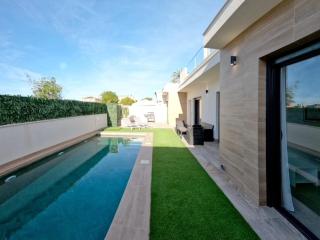 Ideal Downtime Destination - Dolores - 1