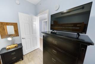 2206E Calypso Direct Gulffront Brand new remodel - Panama City Beach - 3