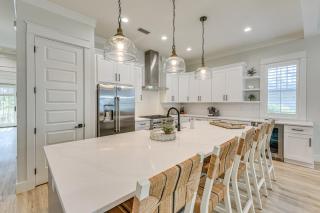 Walk to Gulf Modern Retreat in Santa Rosa Beach! - Santa Rosa Beach - 3