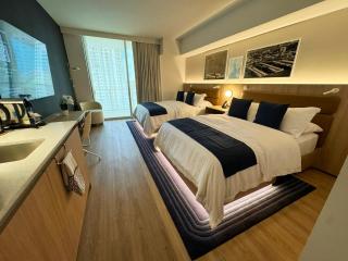Lux Studio with Free Parking and Pool - Miami - 0