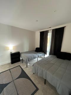 2BD Midtown ATL W-Balcony & Black Truck Option - 1