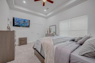 3BR Gated Home, King-Sized, 6miles to NRG, Med Ctr, DownTown - Houston - 7