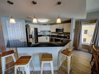 Calypso 1801W Corner Unit Incredible wrap around Balcony - Panama City Beach - 9