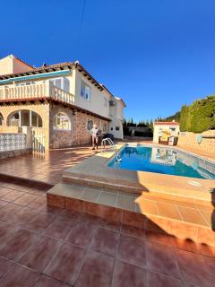 VILLA COCO CALPE 10 pers gehele villa in 3 appartmenten - Casas de Torrat - 1