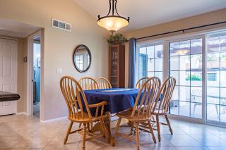 Cozy House Pool Spa Tennis & Pickleball Courts - 3