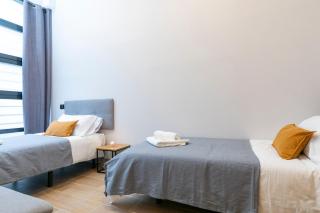 New and spacious loft area Numancia - Madrid - 4