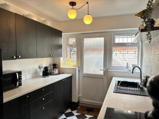 1 min to Everton FC Free Parking, Farmhouse Chic - Liverpool - 3
