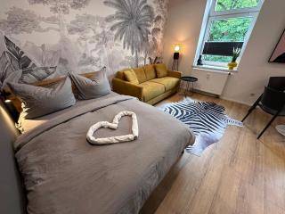 TOP - DSCHUNGEL - modern, ruhig und familienfreundlich, gratis W-Lan - Rostock - 0