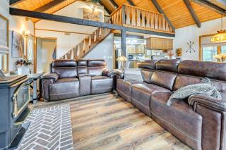 Steps to Golf Course Nekoosa Home with Serene Yard! - 7