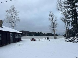 Adventure Cabin on Lake Ruth - 9