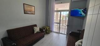 Charming Terrace Apartment - Tirana - 5