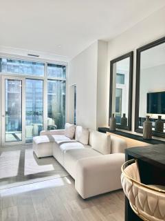 Toronto Downtown Core Condo 2 BED 2 BATH - 0