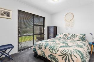 Beach Close - Ohope Beach Holiday Home - 1