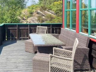 Holiday home Kjerrgarden - - 8