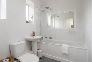 NEW! Cosy Flat - Free Secure Parking - Wapping Station - Londra - 8