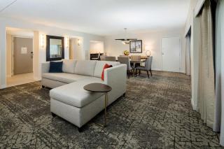Sheraton Detroit Metro Airport - 4