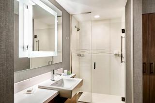 SpringHill Suites by Marriott Lake Charles - Lake Charles - 3