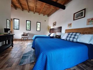 Casa Elizabeth en valle de Bravo,Avandaro - Godínez - 0