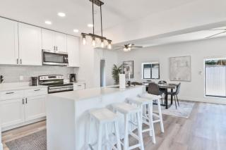 Boho Chic 3 Bed 2 Bath with Heated Pool & BBQ Great for Families - 7