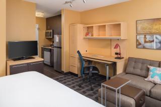 TownePlace Suites by Marriott New Hartford - 3
