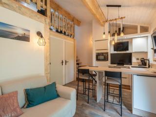 Maisonnette Rénovée 4 Pers, Bord du Courant, Proche Océan, Terrasse, Tout Confort, Classée 2 Étoiles - FR-1-50-122 - Mimizan - 0