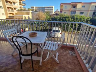 Sainte-Maxime : Appartement moderne pour 4 personnes - FR-1-780-86 - Sainte-Maxime - 9