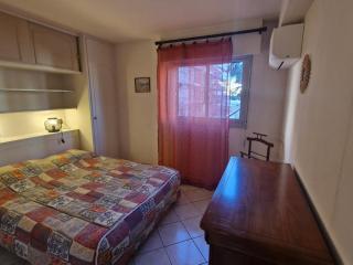Sainte-Maxime : Appartement moderne pour 4 personnes - FR-1-780-86 - Sainte-Maxime - 2