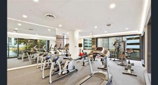Heart of Chatswood 2BR with Gym & Pool - 8