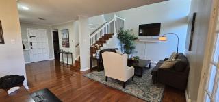 Spacious Private Retreat minutes from Attractions - Grand Prairie - 6