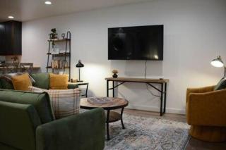 Mountain Modern Apartment - Alpine - 1