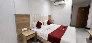 Hotel Shree Sai Dham - 3