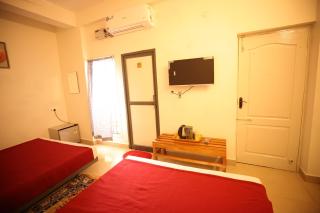 Lishikaa's Inn - Pondicherry - 8