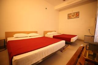 Lishikaa's Inn - Pondicherry - 4