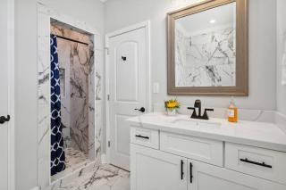 Brand New 5BR, Outdoor Seating, Parking - New Orleans - 7