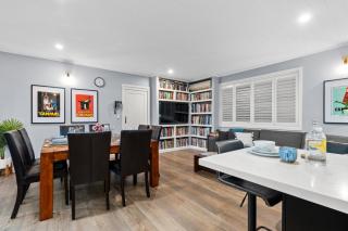 Private, modern and warm family home - 6