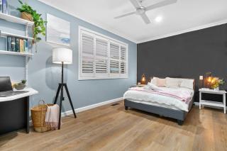 Private, modern and warm family home - 2