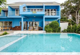 THE SKY EXCLUSIVE VILLA Bluesky - - 9
