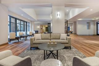 Sheraton Suites Old Town Alexandria - Alexandria - 4