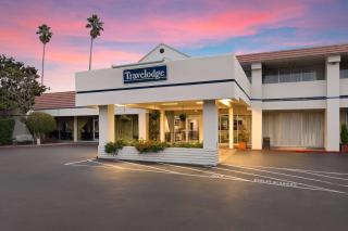 Travelodge by Wyndham Monterey Bay - Monterey - 9